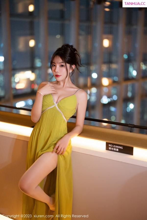 陈芝 芝芝Booty [XiuRen]高清写真图 2023.11.21 No.7696 徐莉芝Booty 长裙美腿第5张图片